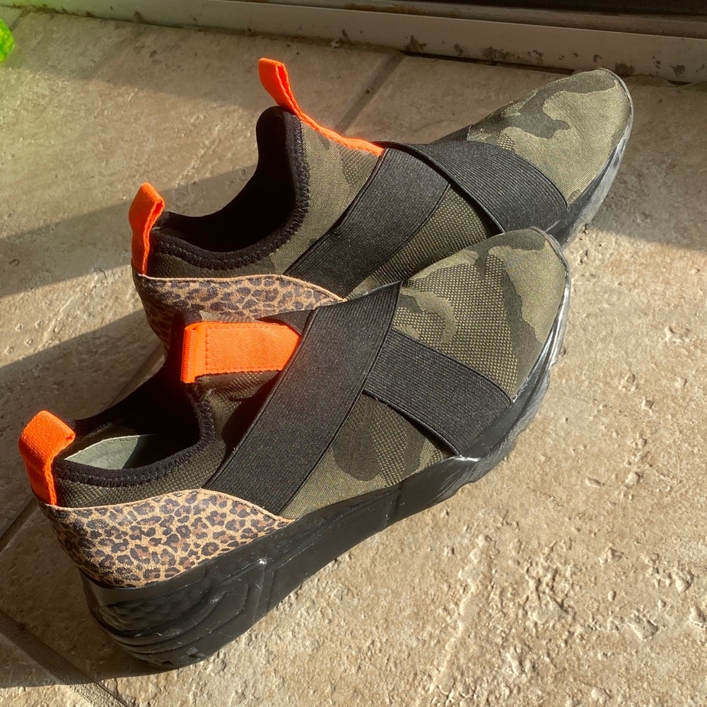 Steve Madden Black and Orange Slip-On Sneakers
